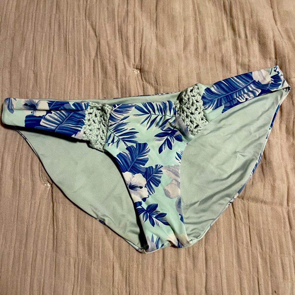 Frankie’s Bikini Bottoms